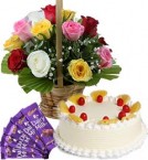 send 1Kg Pineapple Cake Mix Roses Basket n Chocolate delivery