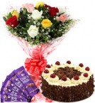 send 1Kg Black Forest Cake Mix Roses Bouquet n Chocolate delivery