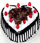 send Half Kg Heart Shaped Blackforest Cake delivery