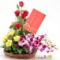 roses orchid Beautifully arranged in a basket