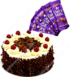 send Eggless Black Forest Cake Half Kg Chocolate n Card delivery