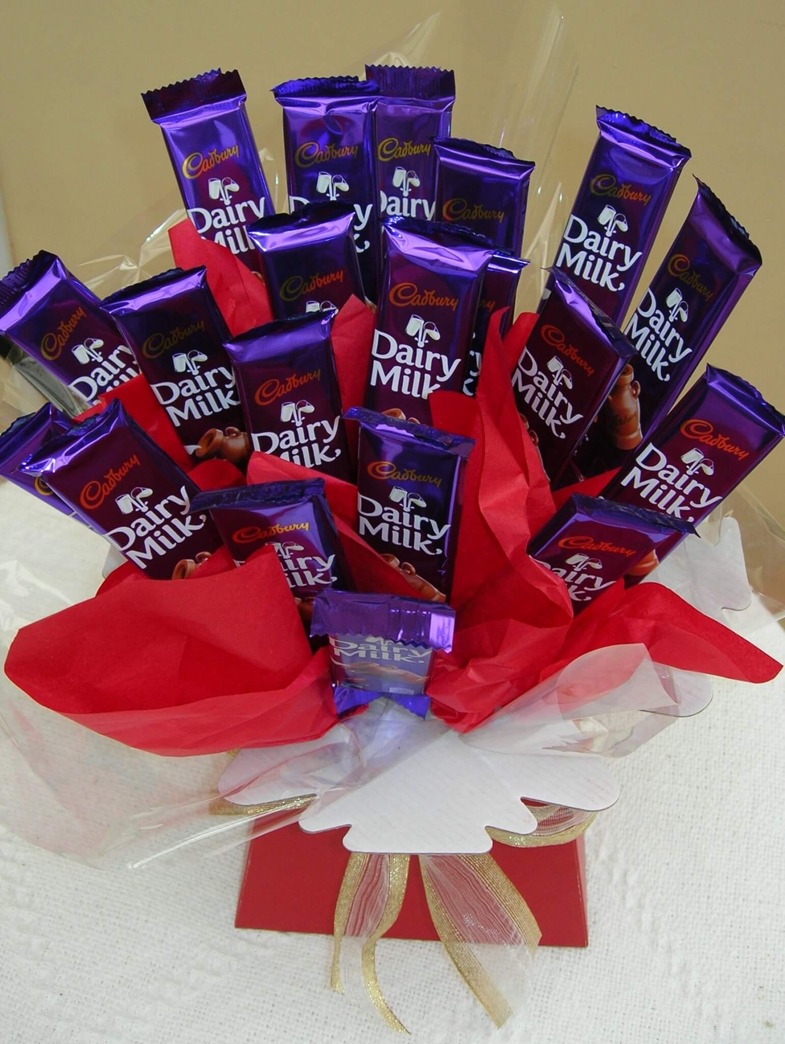 send Dairy Milk Chocolate Bouquet delivery