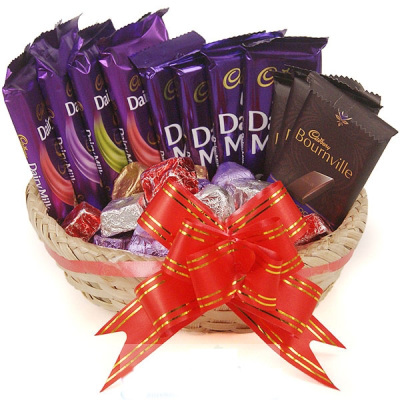 Send Online Cadbury Chocolate Combo With Basket Order Delivery |  flowercakengifts
