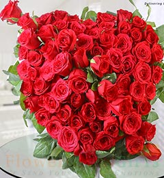 send Heart Shape Red Roses Bouquet  delivery