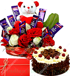 send 1Kg Black Forest Cake n Special teddy Roses Flower Chocolate Bouquet delivery