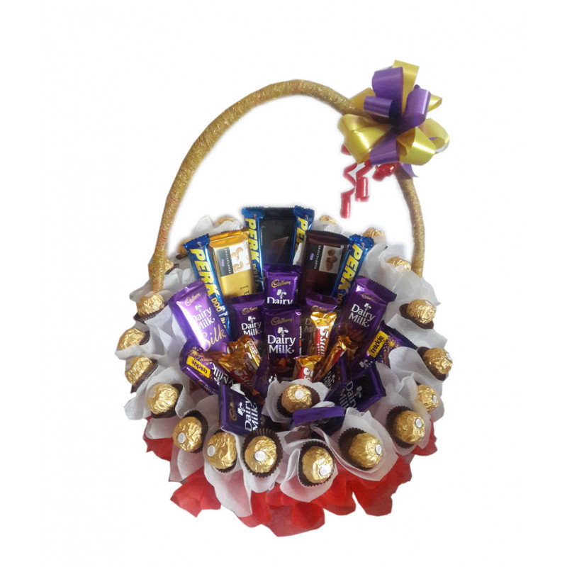 send Ferrero Rocher with Mix Chocolate Bouquet delivery