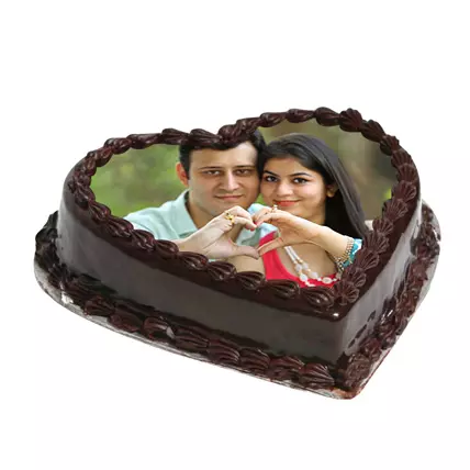 send Heart Shape Photo Chocolate Cake Eggless 1kg delivery