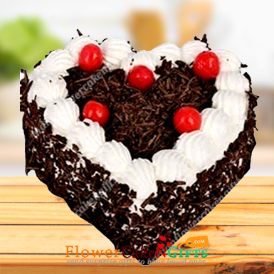 send 1 Kg Rich Heart Shape Black Forest Cake delivery