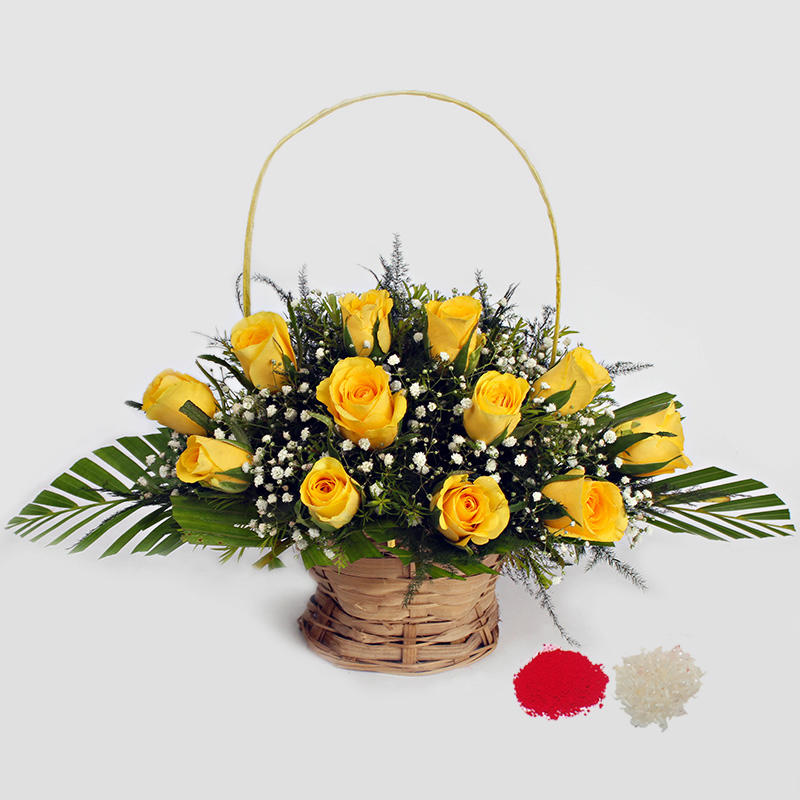 send 12 yellow roses basket delivery