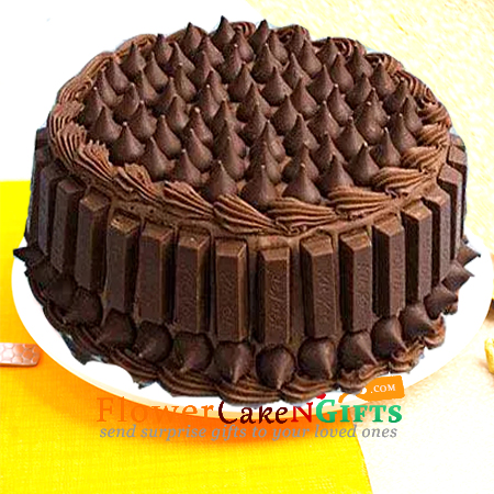 1kg kit kat chocolate cake
