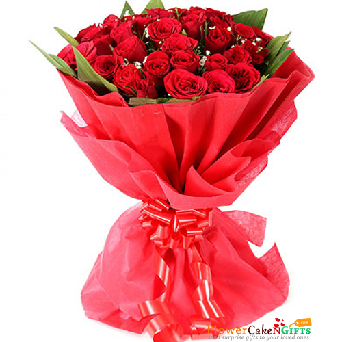 send 30 Red Roses Bouquet delivery