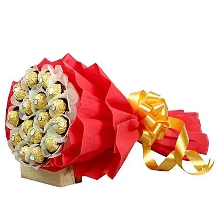 send 16 designer Ferrero Rocher Chocolate Bouquet delivery