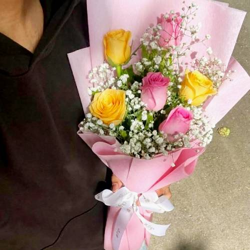 Yellow and Pink Roses Flower Bouquet